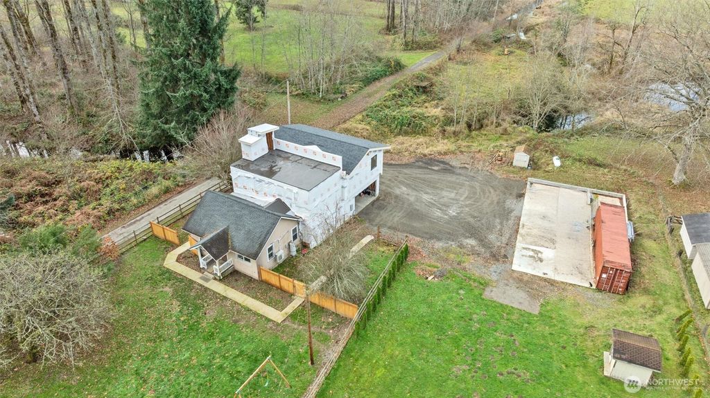 Photo of 42714 SE 100th St, North Bend, WA 98045 (MLS # 2458089)