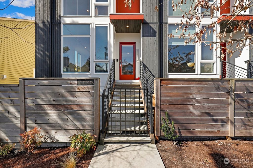 Photo of 11217 Greenwood Avenue N #A, Seattle, WA 98133 (MLS # 2048704)