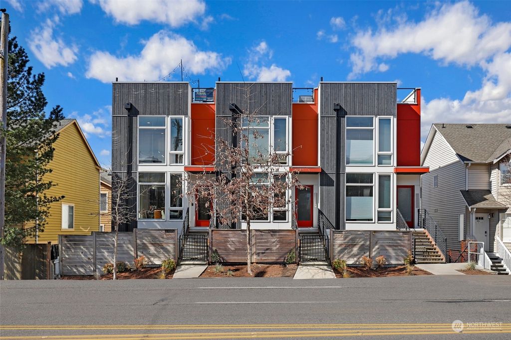 Photo of 11217 Greenwood Avenue N #A, Seattle, WA 98133 (MLS # 2048704)