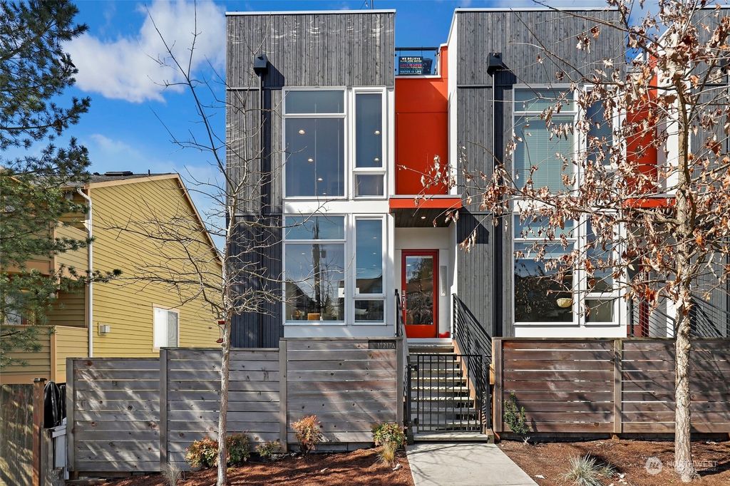 Photo of 11217 Greenwood Avenue N #A, Seattle, WA 98133 (MLS # 2048704)