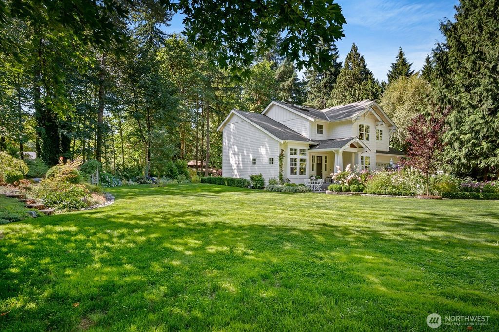 Photo of 18235 NE 196th Court, Woodinville, WA 98077 (MLS # 2494749)