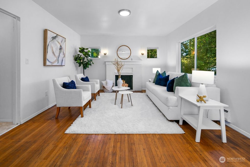 Photo of 8637 Island Drive S, Seattle, WA 98118 (MLS # 2295702)