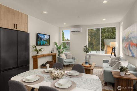 Photo of 10306 E Midvale Avenue N, Seattle, WA 98133 (MLS # 2449038)