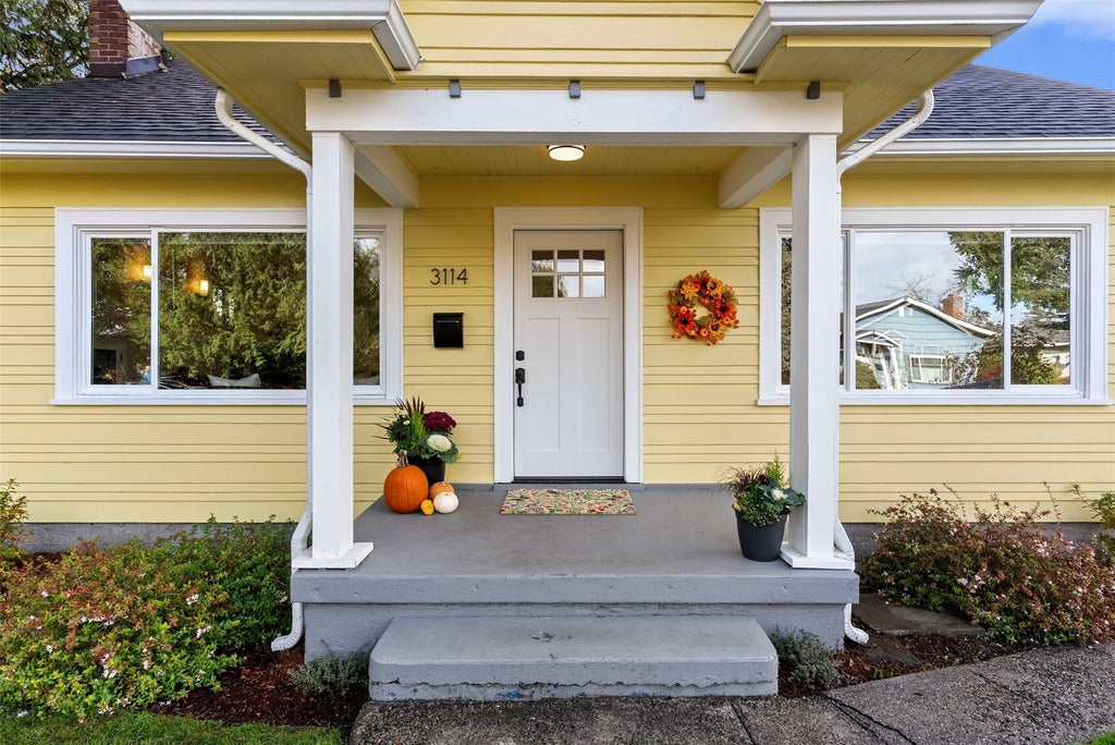 Photo of 3114 S 9th Street, Tacoma, WA 98405 (MLS # 2596395)