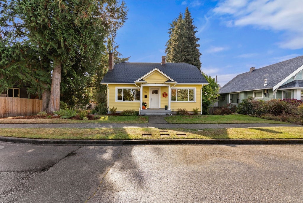 Photo of 3114 S 9th Street, Tacoma, WA 98405 (MLS # 2596395)