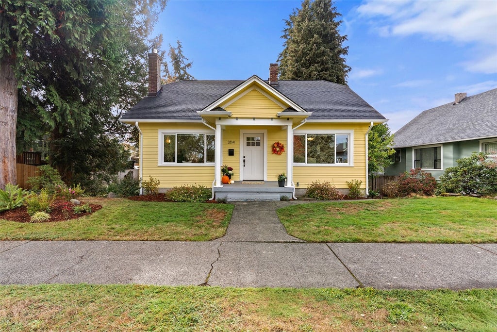 Photo of 3114 S 9th Street, Tacoma, WA 98405 (MLS # 2596395)