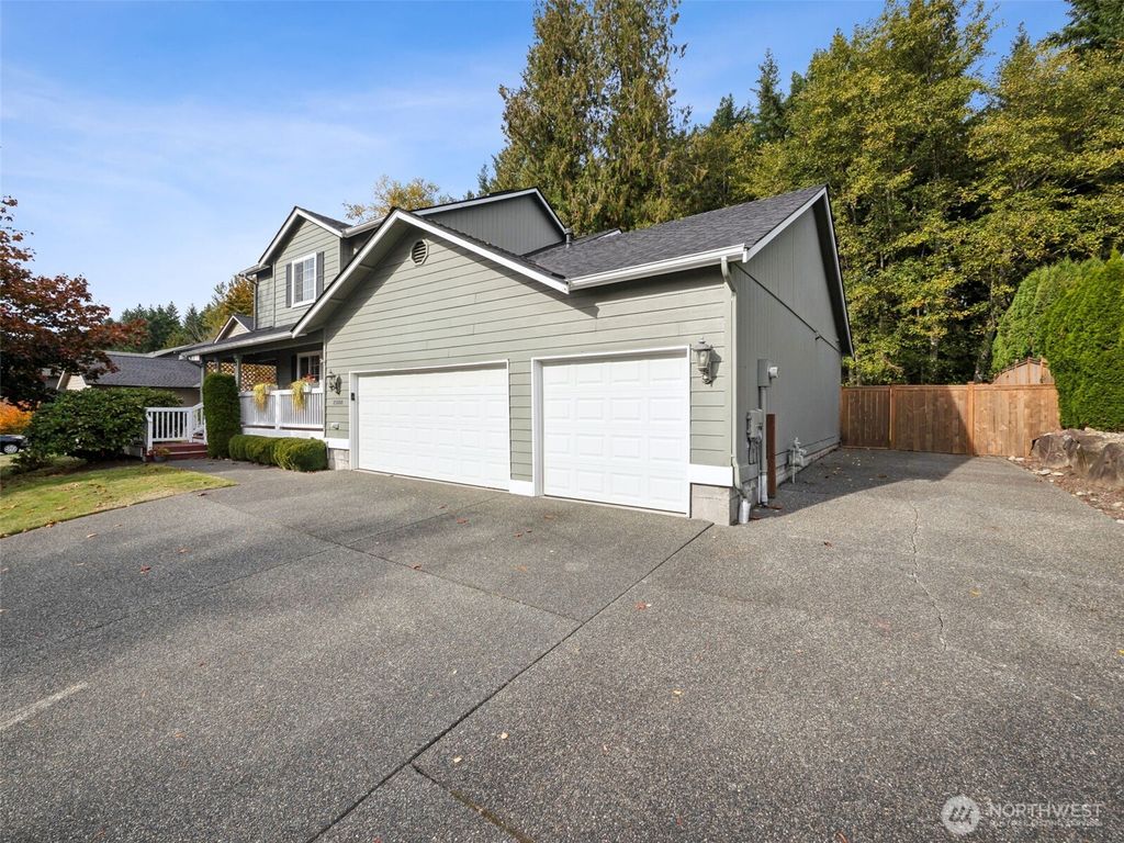 Photo of 25608 Cumberland Way, Black Diamond, WA 98010 (MLS # 2446112)