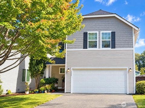 Photo of 15352 146th Place SE, Renton, WA 98058 (MLS # 2581881)