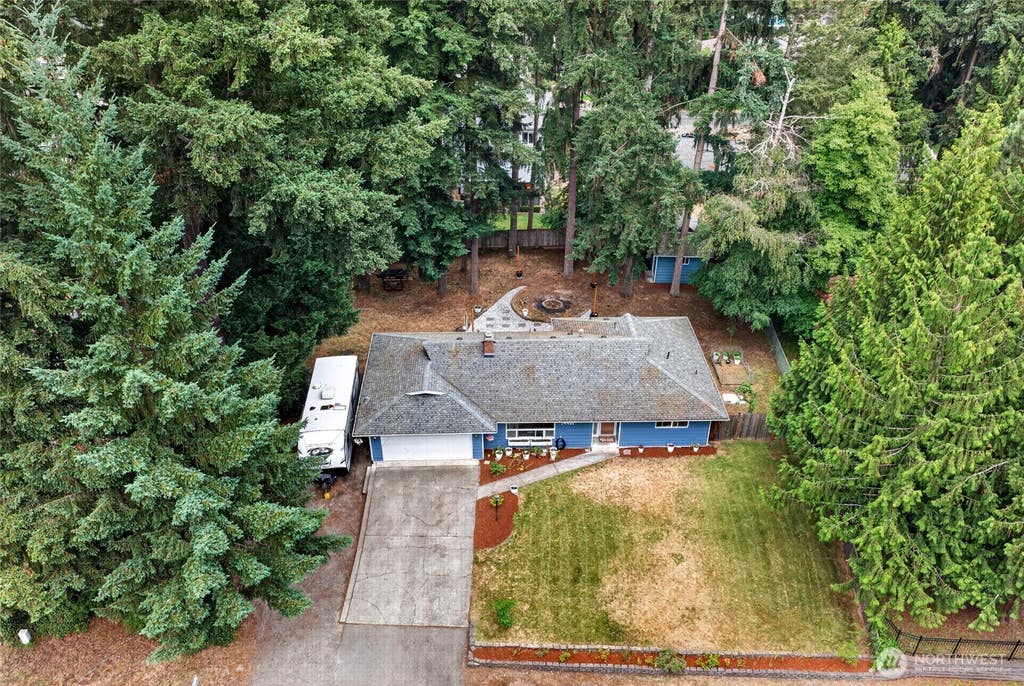 Photo of 14401 106th Avenue Ct E, Puyallup, WA 98374 (MLS # 2561090)