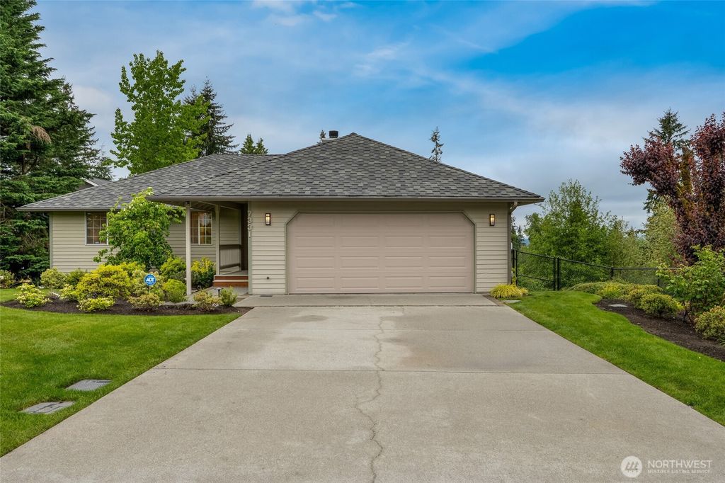 Photo of 7331 156th Street SE, Snohomish, WA 98296 (MLS # 2373638)