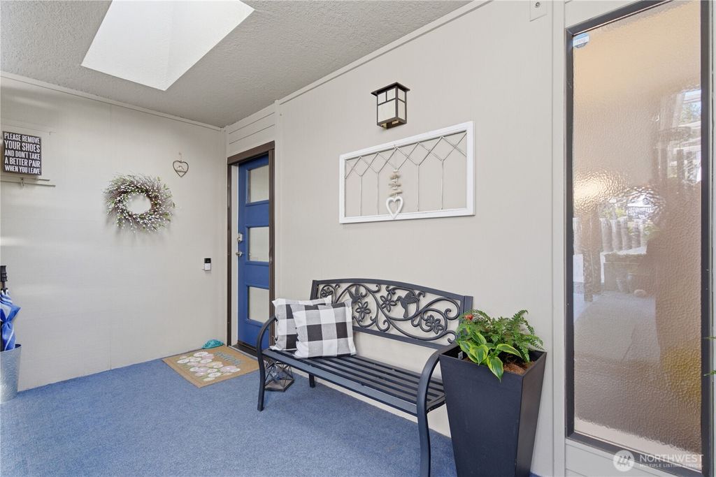 Photo of 3131 Sahali Drive, Bremerton, WA 98310 (MLS # 2517511)