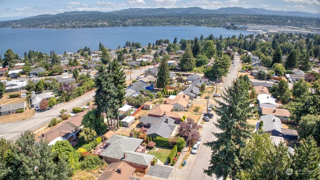 Photo of 7620 S 113th Street, Seattle, WA 98178 (MLS # 2144732)