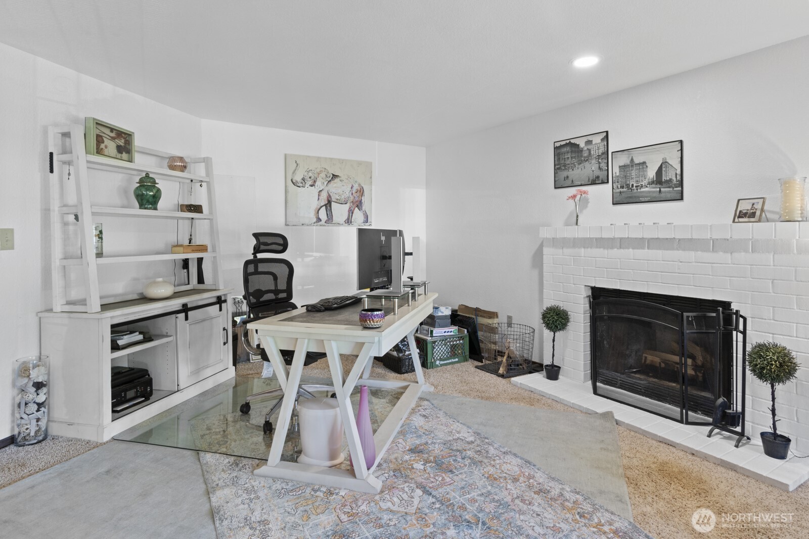 10208 D St E