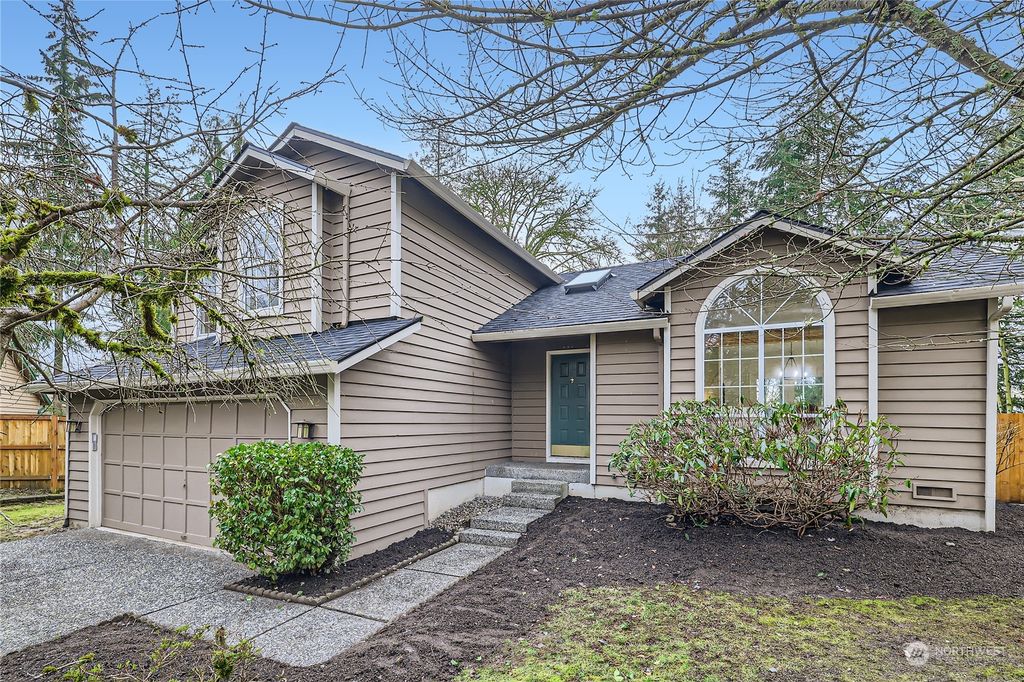 Photo of 14532 56th Avenue SE, Everett, WA 98208 (MLS # 2319375)