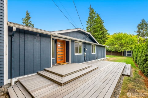 Photo of 10818 31st Avenue SW, Seattle, WA 98146 (MLS # 2546306)