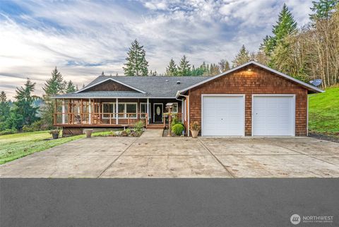 Photo of 303 Shadow Mt Road, Silverlake, WA 98645 (MLS # 2467669)