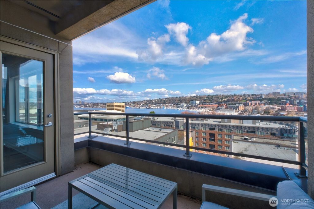 Photo of 1000 Aurora Avenue N #603, Seattle, WA 98109 (MLS # 2335262)