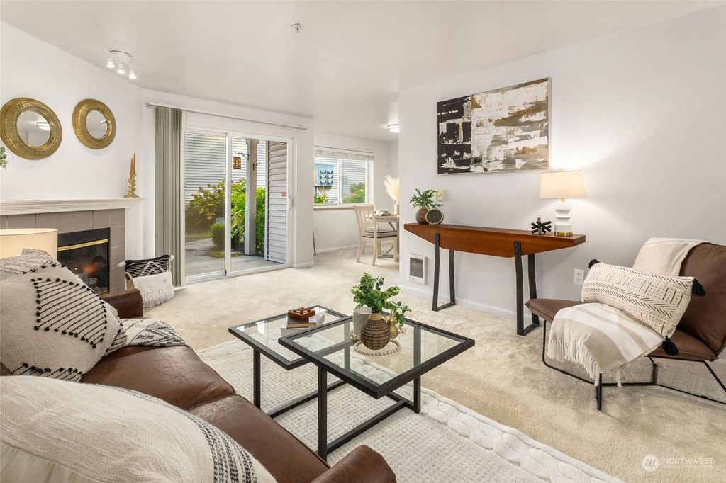 Photo of 4200 Smithers Avenue S #D103, Renton, WA 98055 (MLS # 2168200)