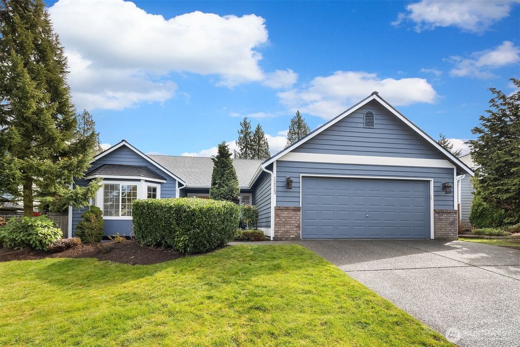 Photo of 12523 55th Drive SE, Snohomish, WA 98296 (MLS # 2346291)