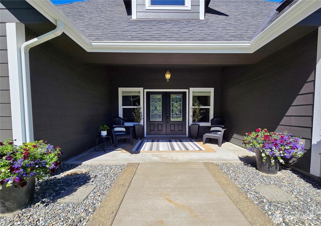 Photo of 790 Big Pine Way, Forks, WA 98331 (MLS # 2569633)