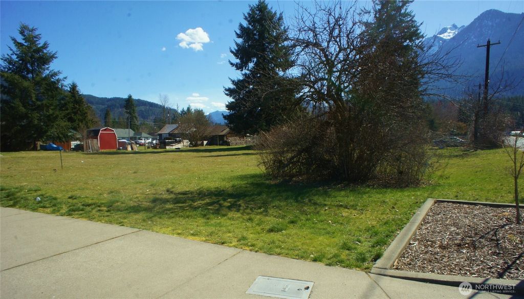 Photo of 1095 Darrington Street, Darrington, WA 98241 (MLS # 2353435)