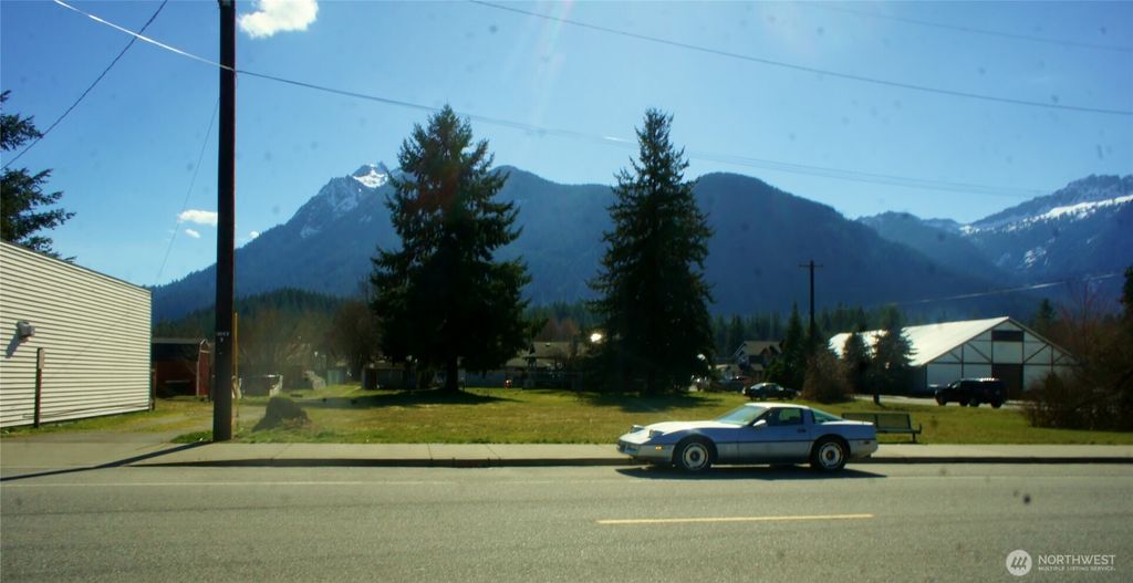 Photo of 1095 Darrington Street, Darrington, WA 98241 (MLS # 2353435)