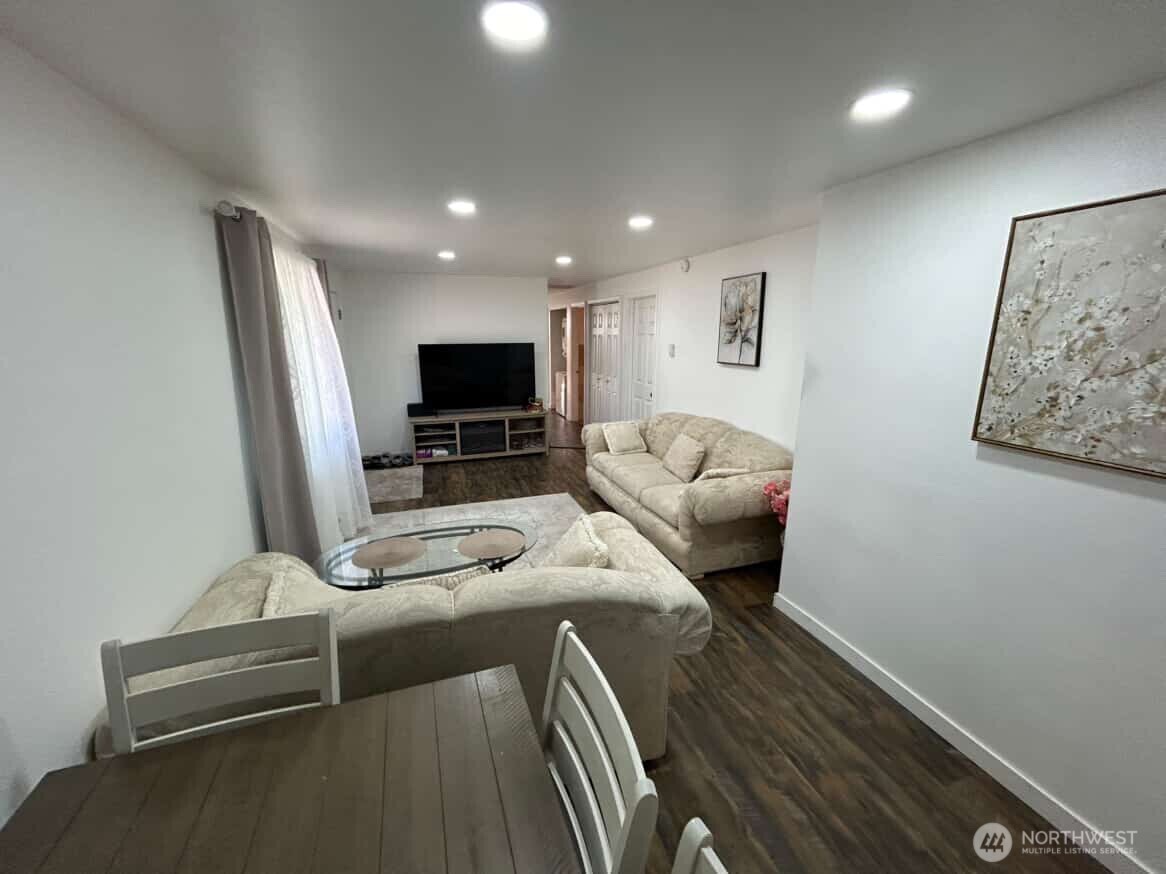 12119 SE 319th Place