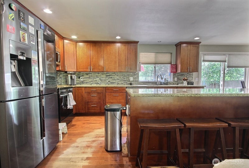 2301 NE 10th Street