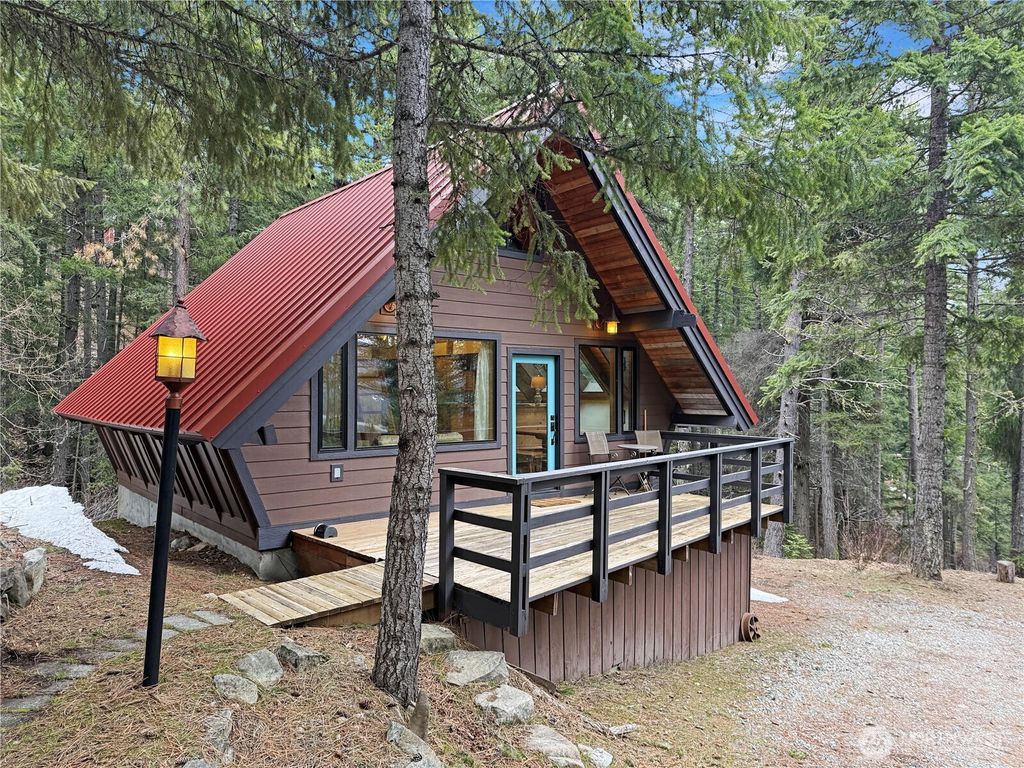 Photo of 75 Highland Loop, Ronald, WA 98940 (MLS # 2480745)