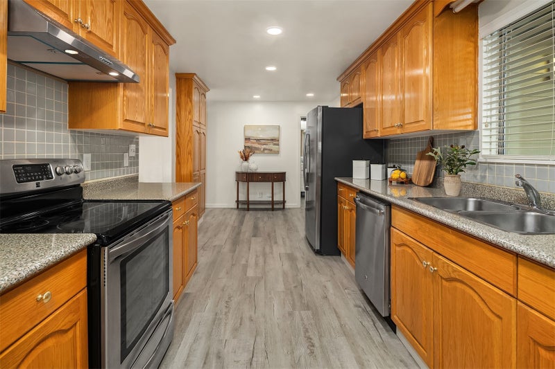 8810 NE 187th Street
