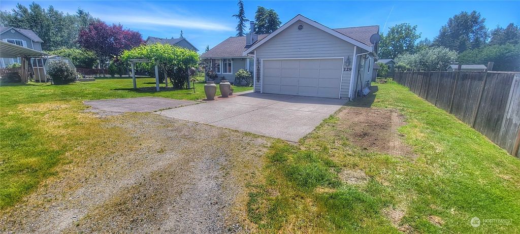Photo of 129 2nd Avenue SW, Pacific, WA 98047 (MLS # 2242467)