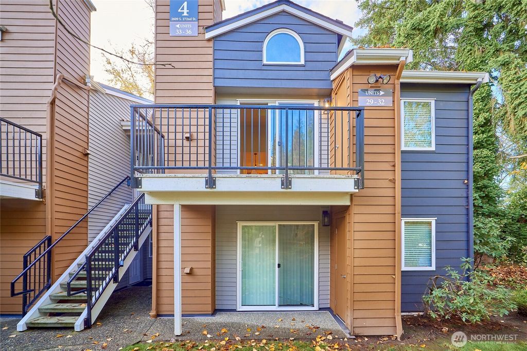 Photo of 2609 S 272nd Street #34, Kent, WA 98032 (MLS # 2458064)