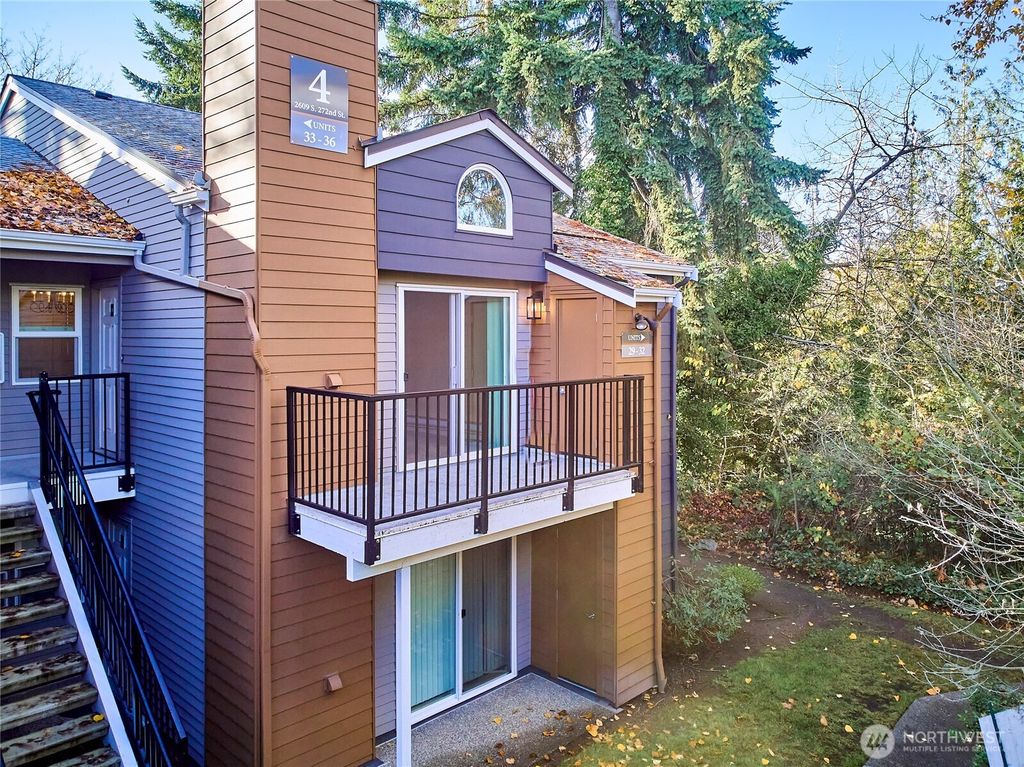 Photo of 2609 S 272nd Street #34, Kent, WA 98032 (MLS # 2458064)