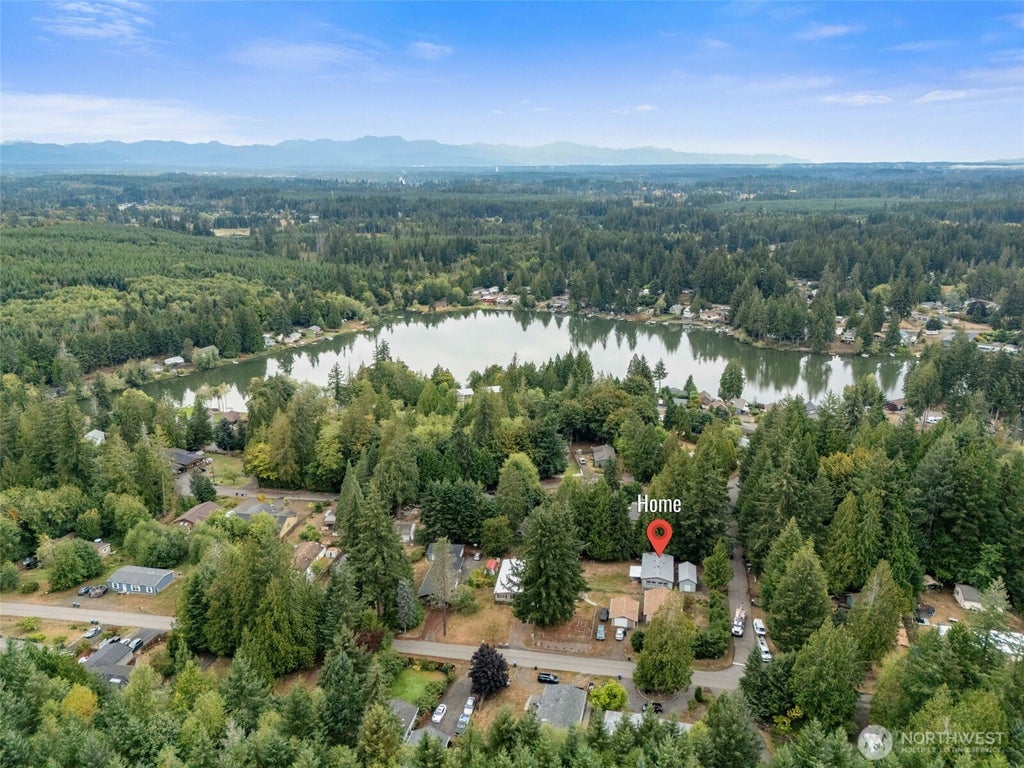 Photo of 31 SE Cabana Avenue, Shelton, WA 98584 (MLS # 2577143)