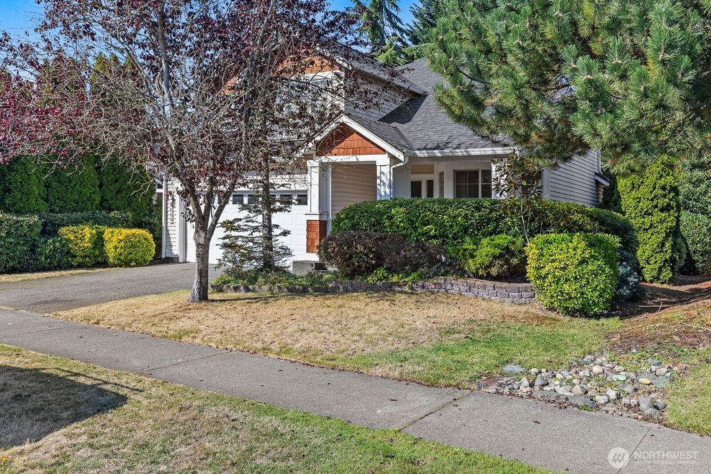 Photo of 1605 61st Street SE, Auburn, WA 98092 (MLS # 2435581)