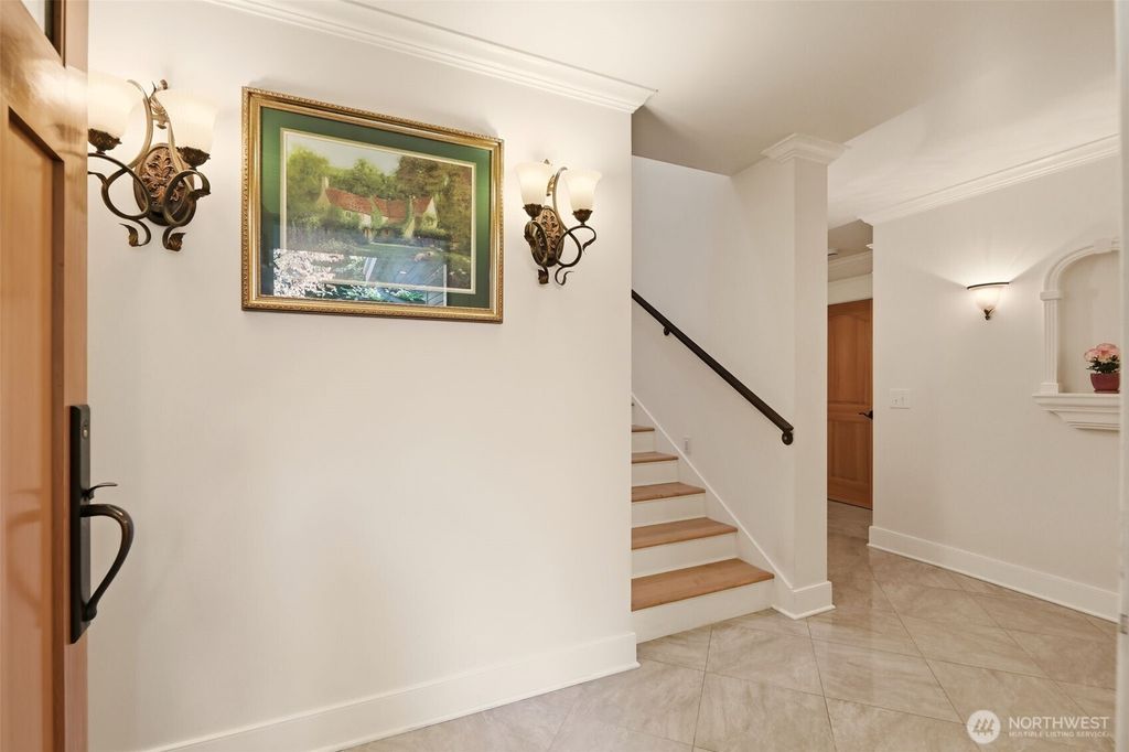 Photo of 3821 Shelby Road, Lynnwood, WA 98087 (MLS # 2451047)