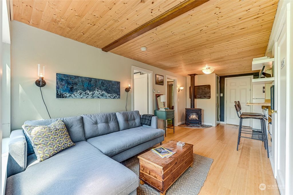 Photo of 4527 21st Avenue SW, Seattle, WA 98106 (MLS # 2146571)
