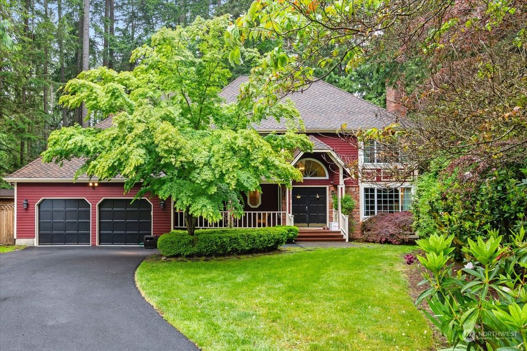 Photo of 22539 NE 46th Street, Redmond, WA 98053 (MLS # 2242402)
