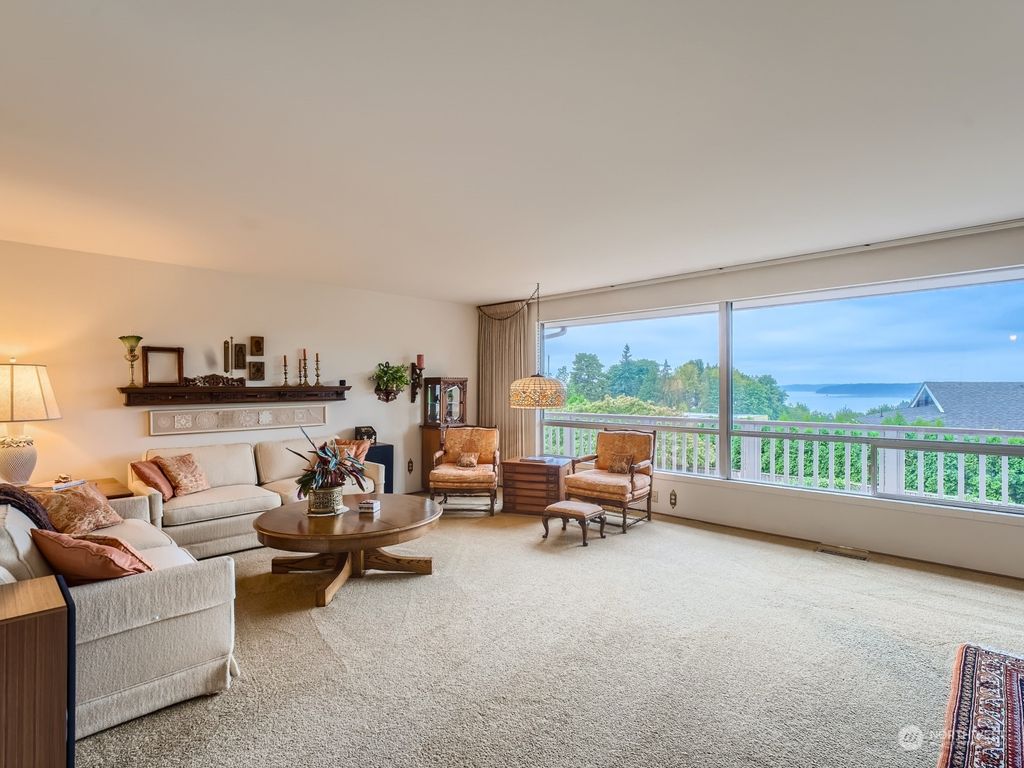 Photo of 28915 11th Place S, Federal Way, WA 98003 (MLS # 2156814)