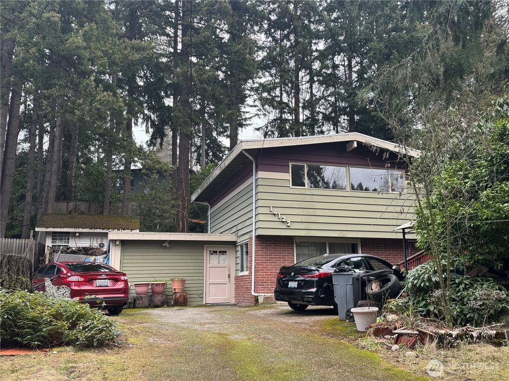Photo of 14122 SE Allen Road, Bellevue, WA 98006 (MLS # 2334319)