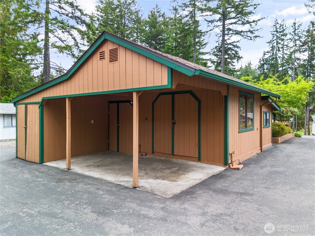 Photo of 281 E Saint Andrews Drive, Shelton, WA 98584 (MLS # 2582347)