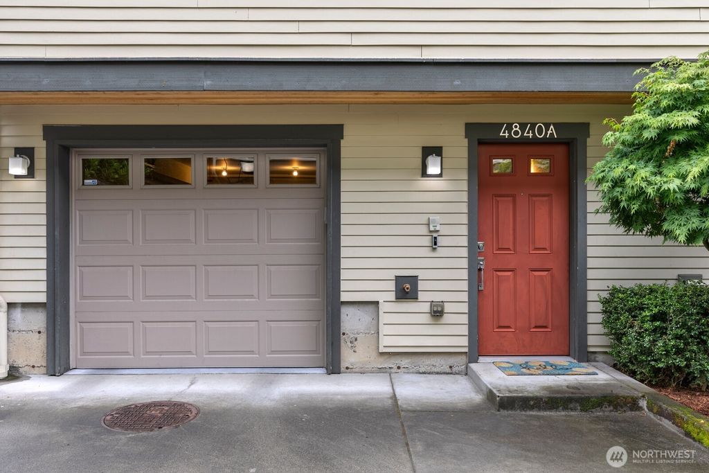 Photo of 4840 40th Avenue SW #A, Seattle, WA 98116 (MLS # 2528976)