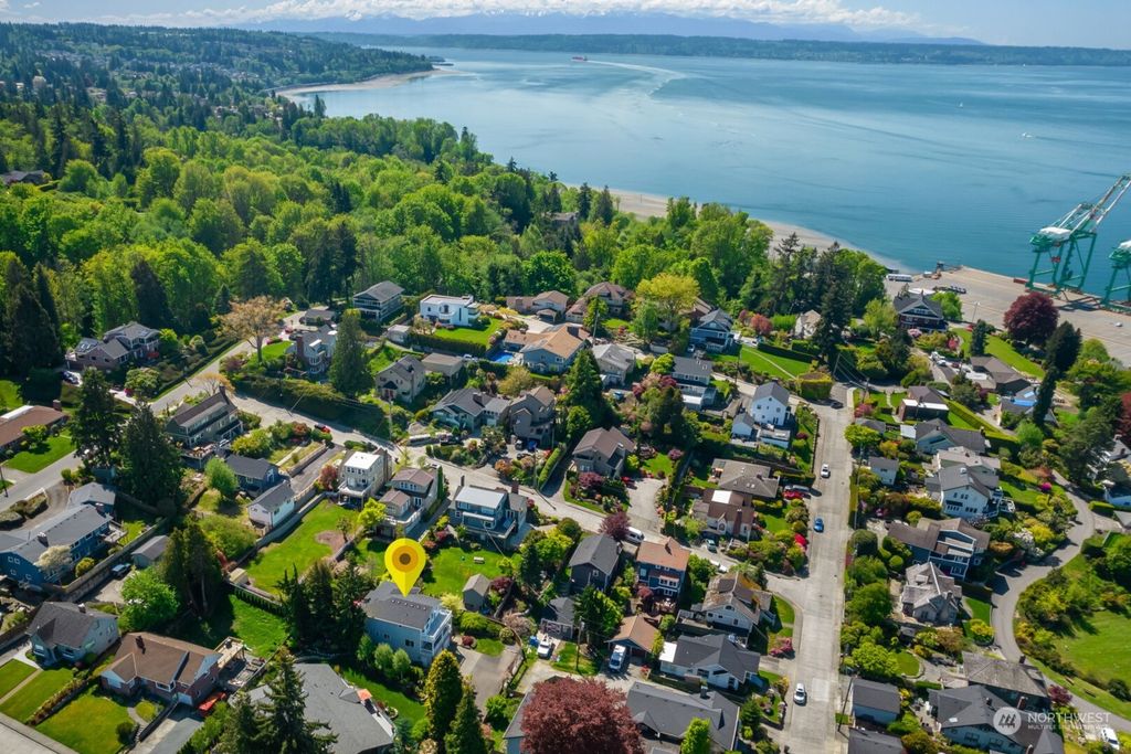 Photo of 3412 Tulalip Avenue, Everett, WA 98201 (MLS # 2060734)