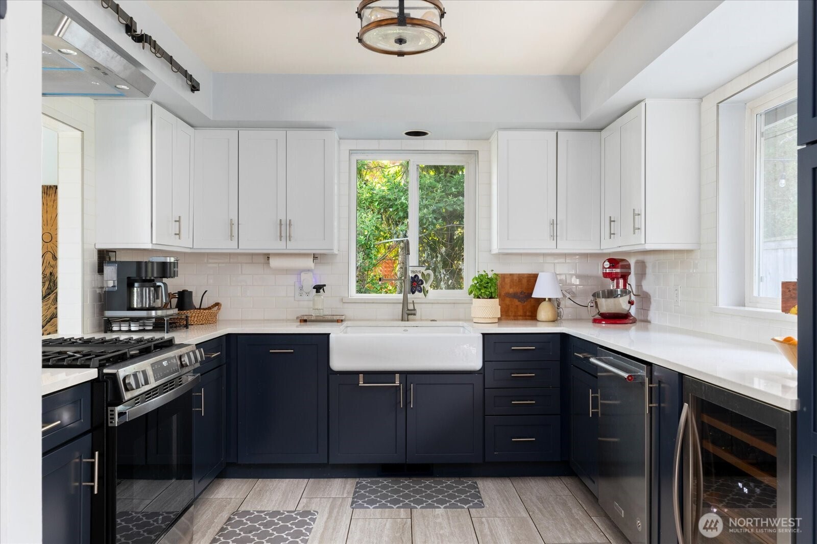 3515 W 7th Place