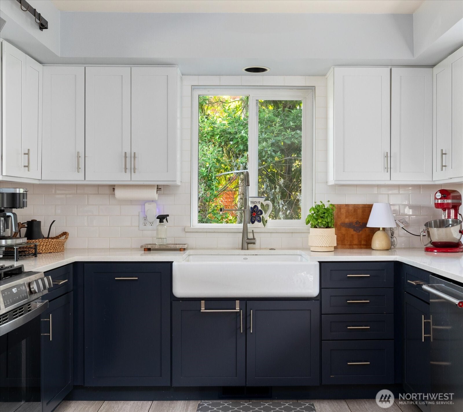 3515 W 7th Place