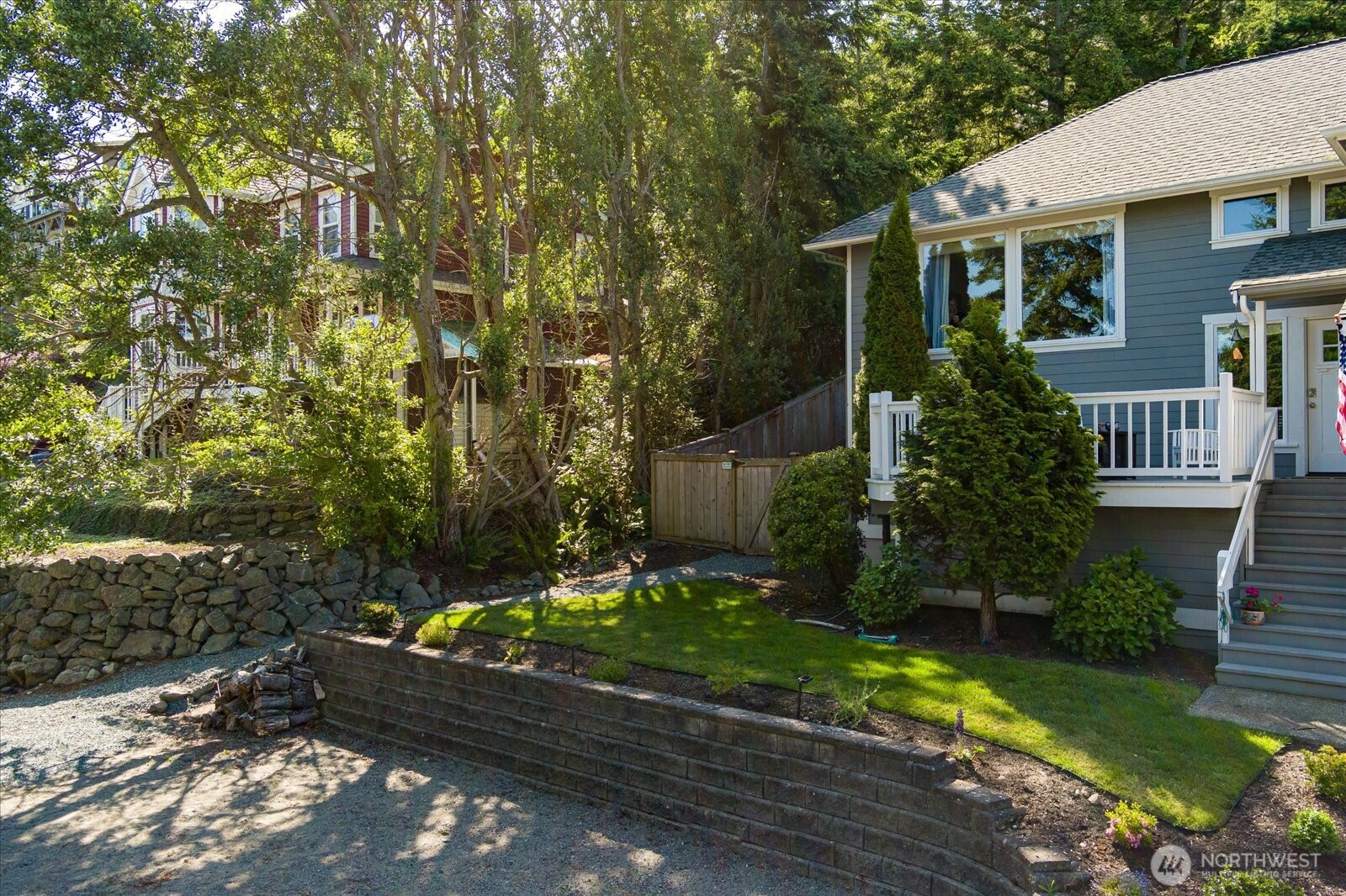 3515 W 7th Place