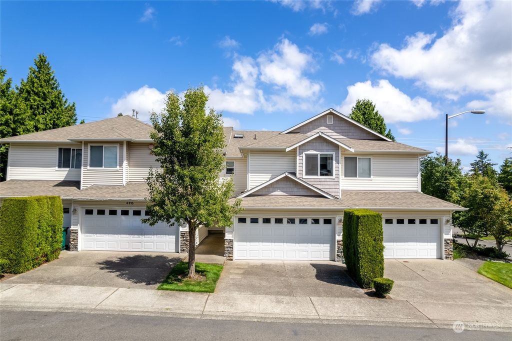Photo of 4116 214th Street SW #C, Mountlake Terrace, WA 98043 (MLS # 2256608)