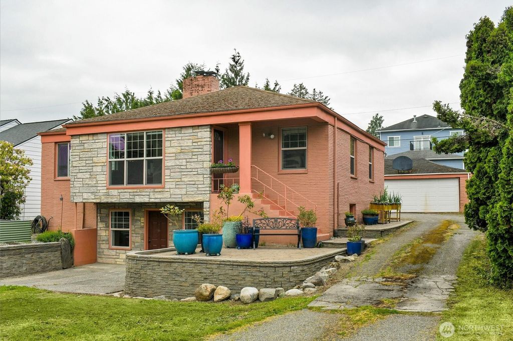 Photo of 10820 Lake Ridge Drive S, Seattle, WA 98178 (MLS # 2521626)