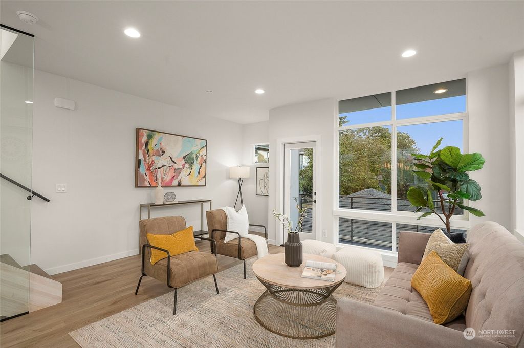 Photo of 8600 Linden Avenue N, Seattle, WA 98103 (MLS # 2260995)