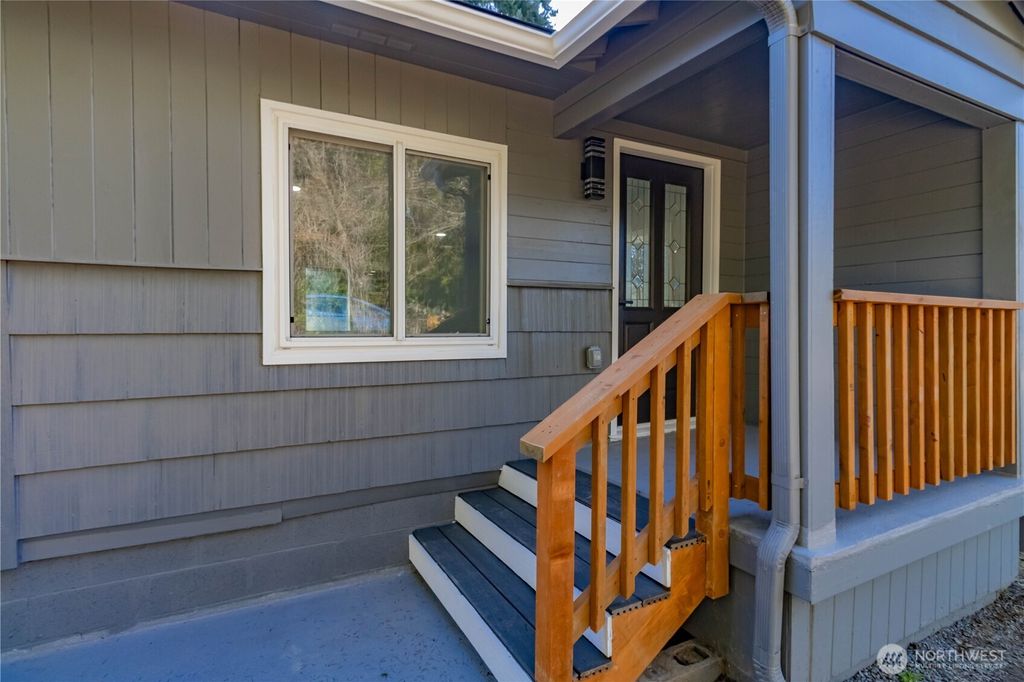 Photo of 11244 10th Ave Ave S, Seattle, WA 98168 (MLS # 2486850)